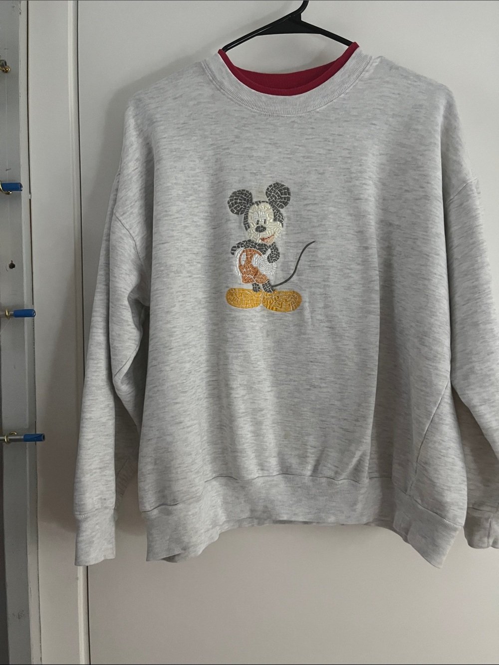 Disney Vintage 90’s Light Gray Mickey Mouse Crewneck Sweatshirt with Red